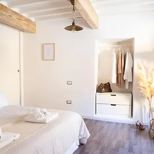 Orange Tuscany Flat Appartement
